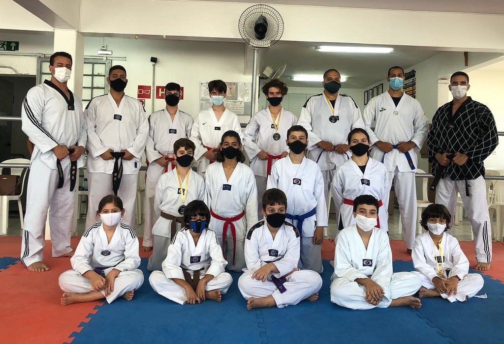 Alunos da Academia KO