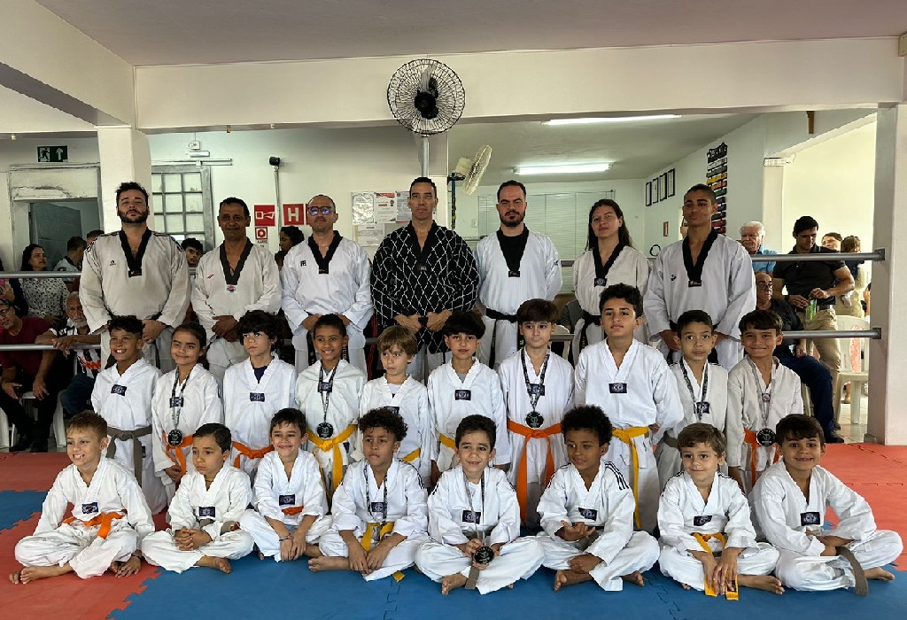 Alunos da Academia KO